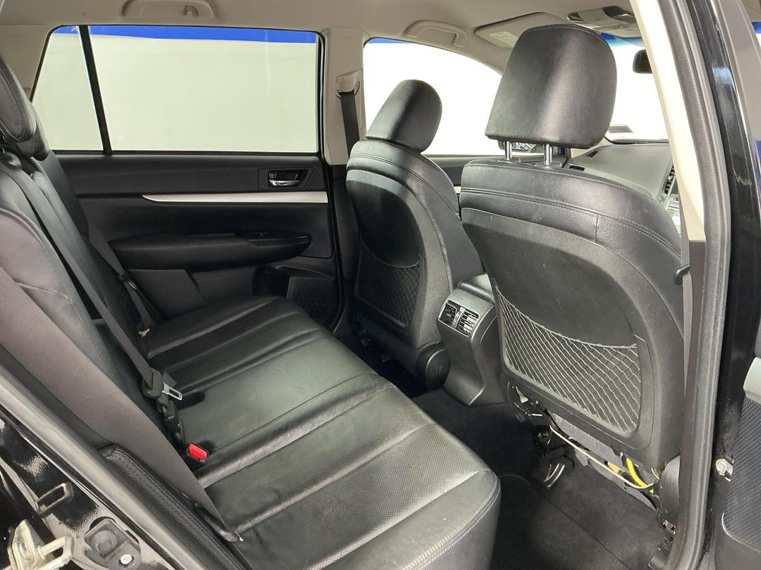 Photo '20' of Subaru Outback