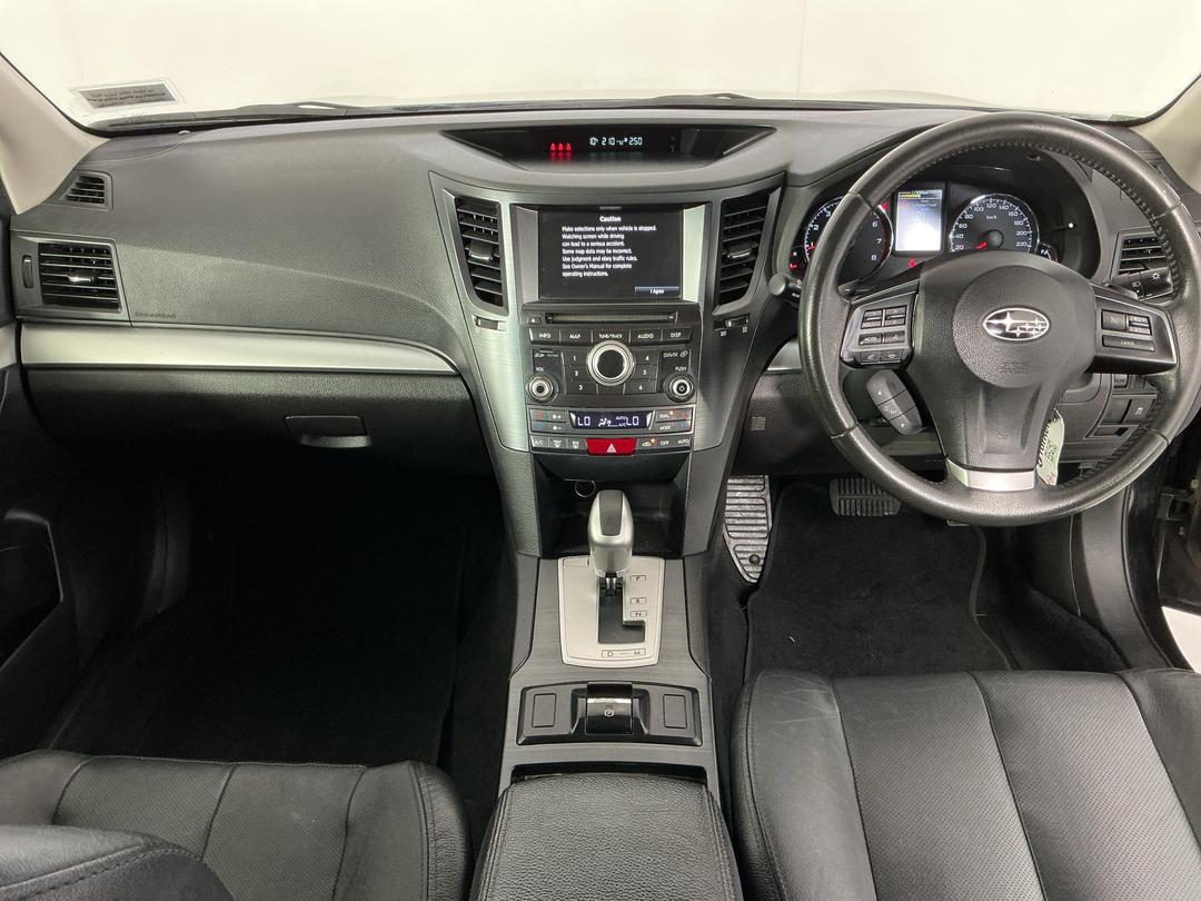 Photo '17' of Subaru Outback