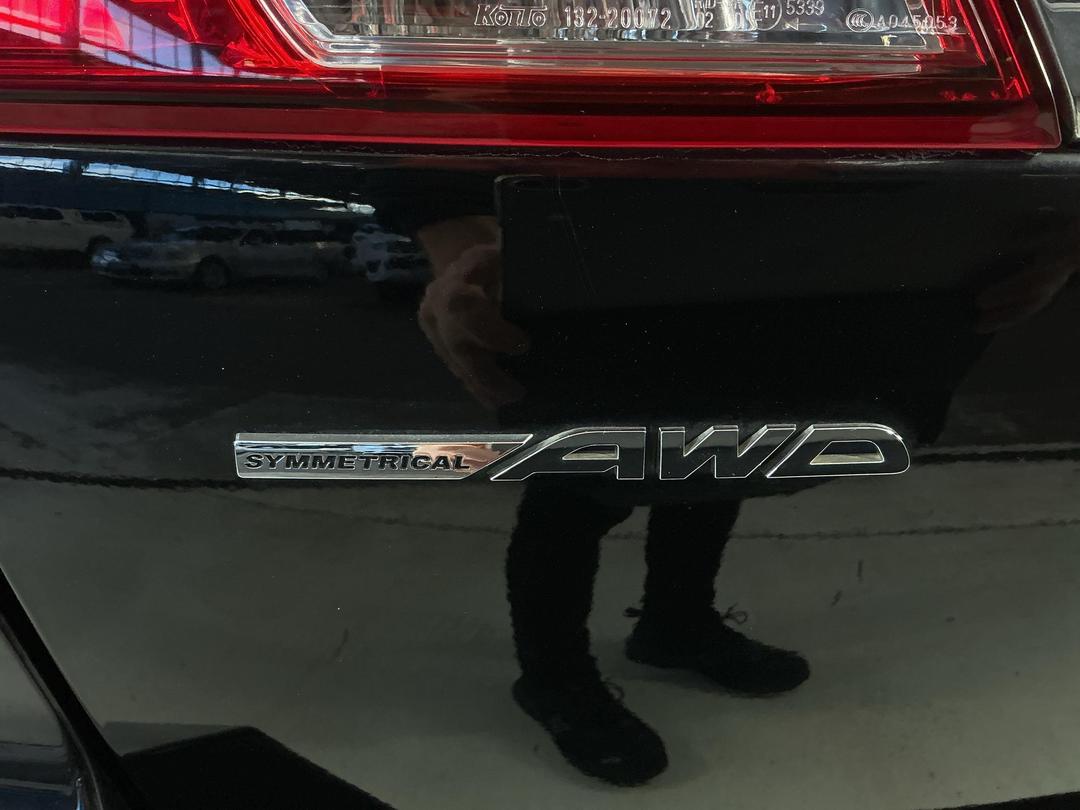 Photo '28' of Subaru Outback