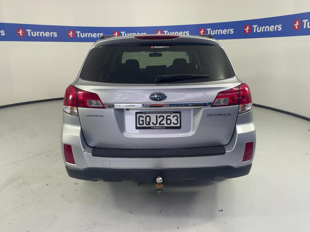 Photo '6' of Subaru Outback
