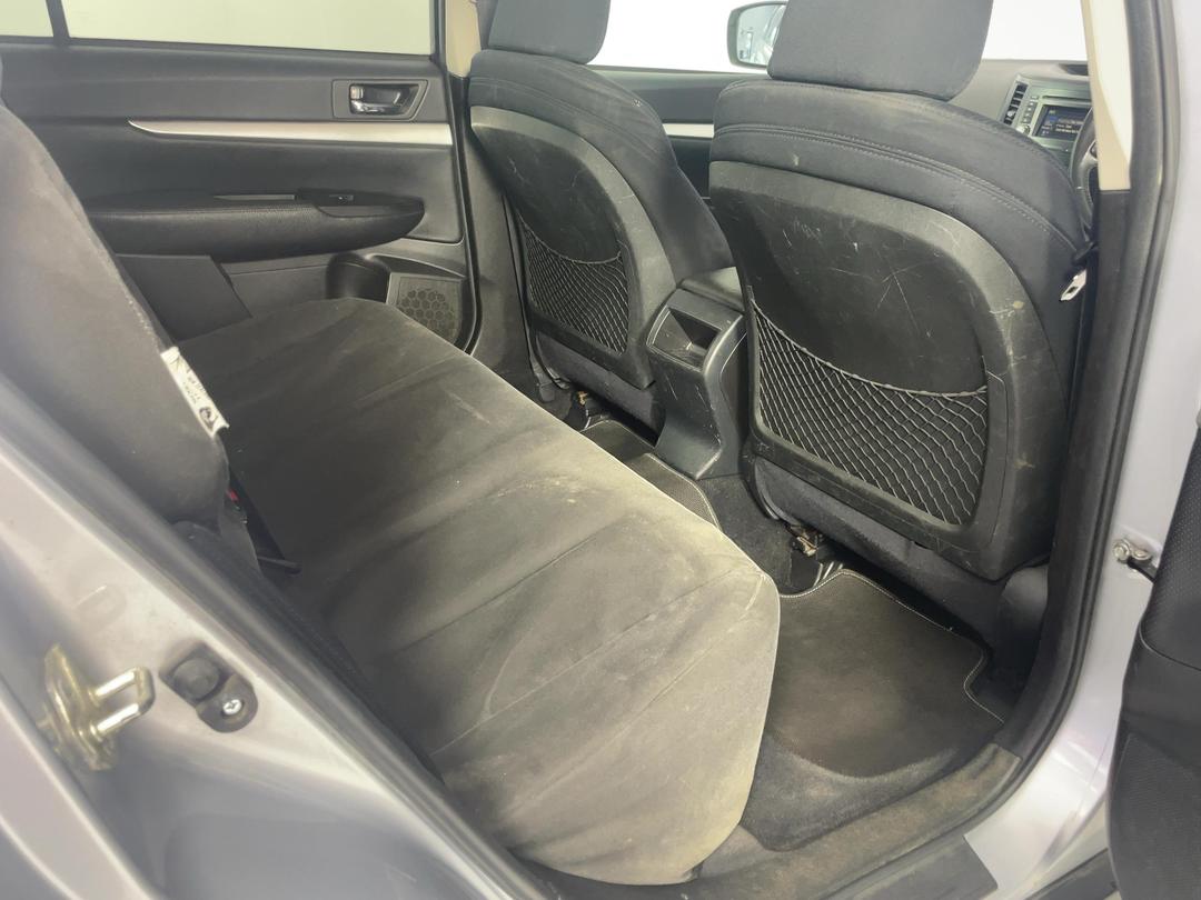 Photo '20' of Subaru Outback