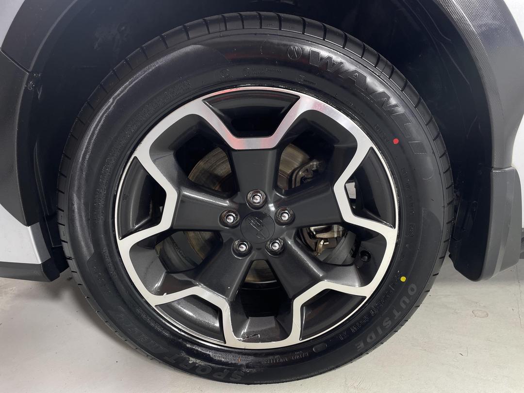 Photo '10' of Subaru XV