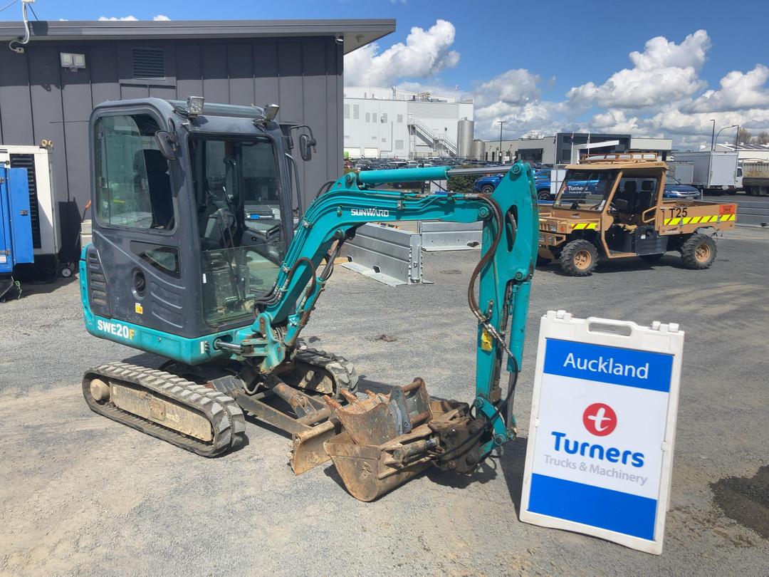 Photo '3' of Sunward SWE20F Excavator
