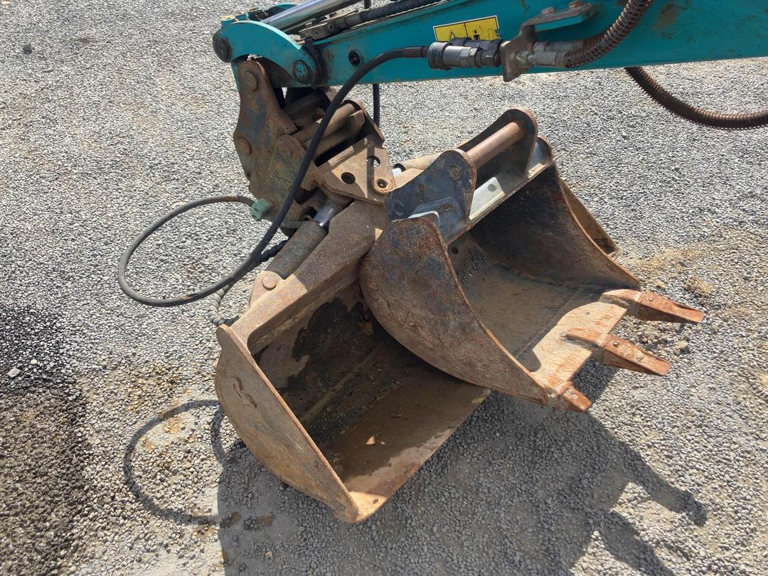 Photo '28' of Sunward SWE20F Excavator