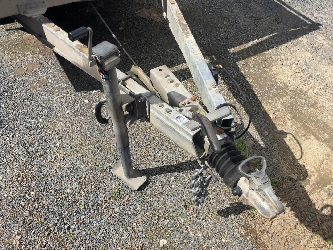 Photo '33' of Sunward SWE20F Excavator