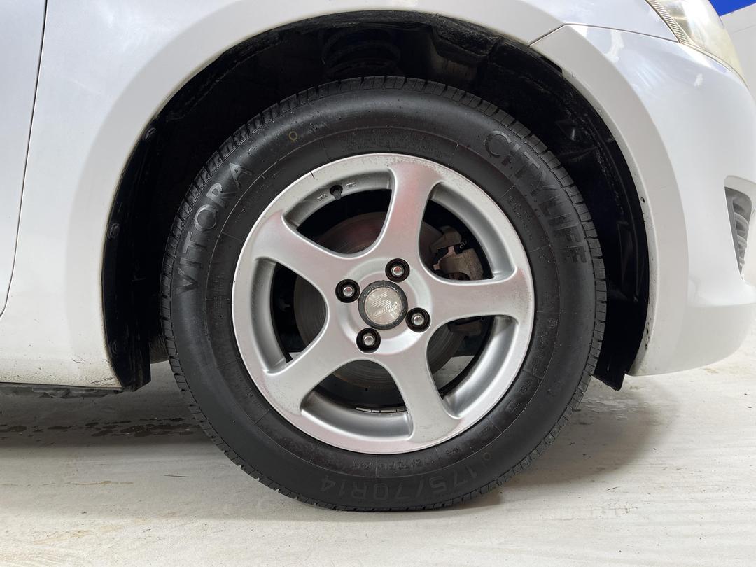 Photo '9' of Suzuki Swift