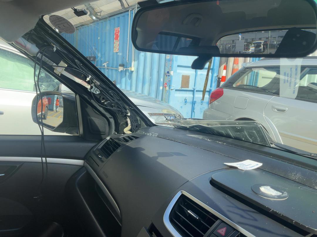 Photo '20' of Suzuki Swift