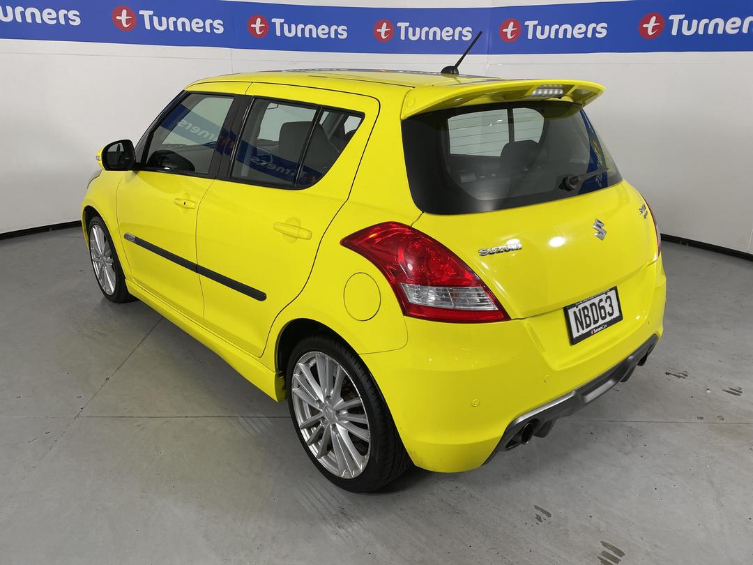 Photo '5' of Suzuki Swift