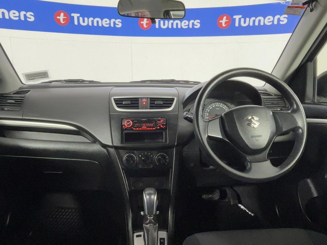 Photo '17' of Suzuki Swift