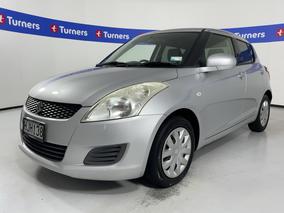 Photo '4' of Suzuki Swift