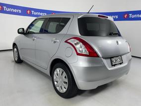 Photo '5' of Suzuki Swift