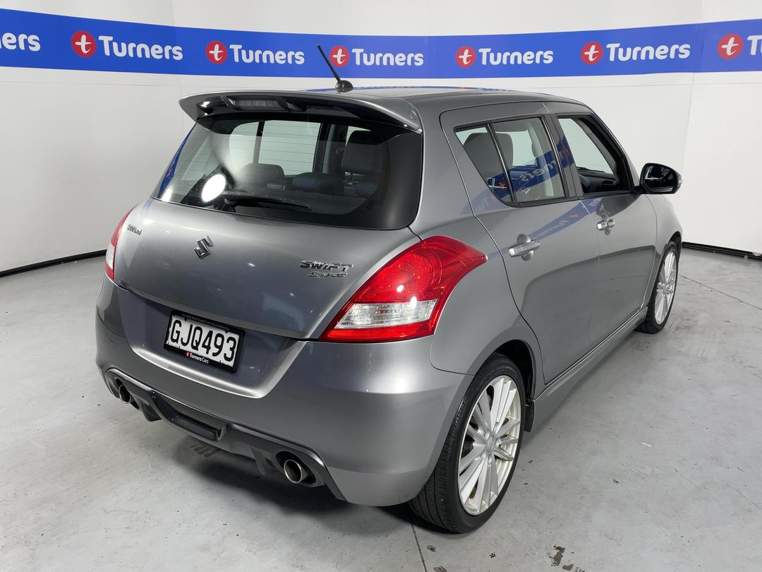 Photo '7' of Suzuki Swift