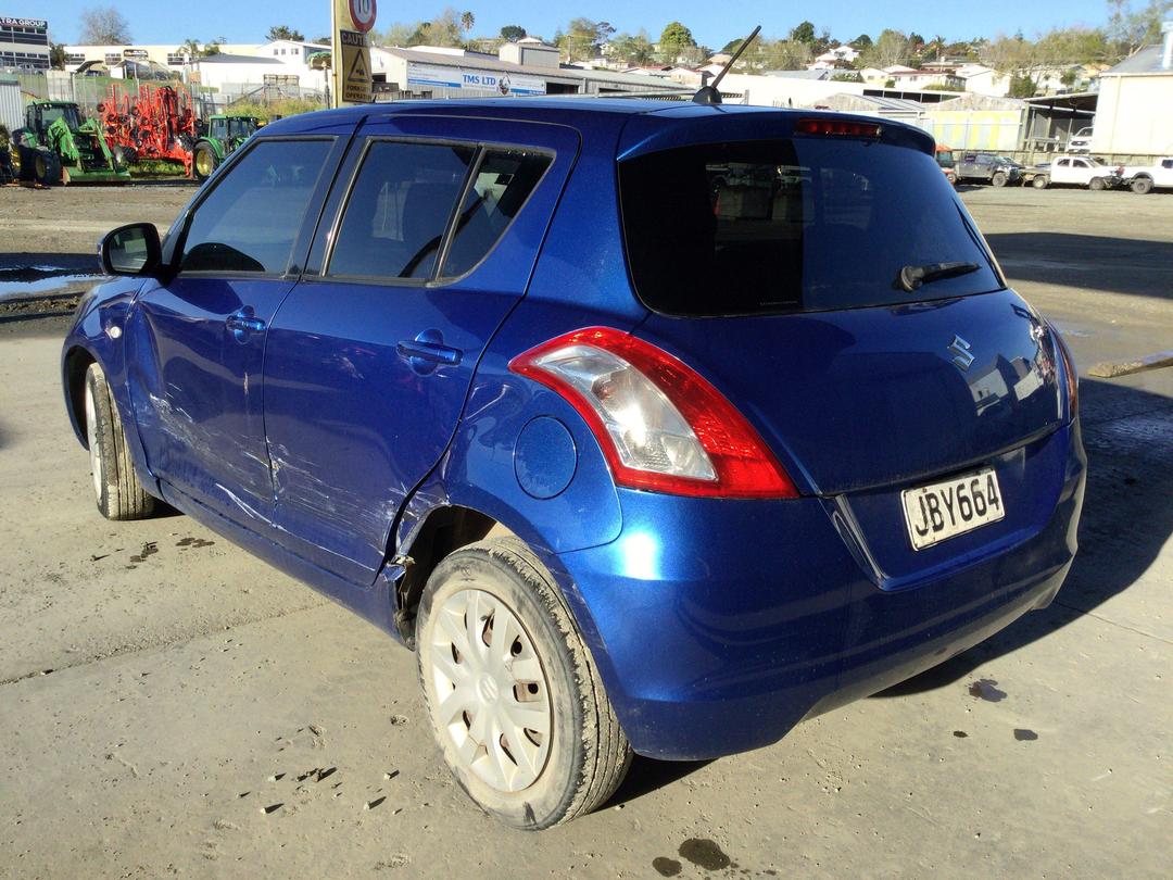 Photo '5' of Suzuki Swift Photo '5' of Suzuki Swift