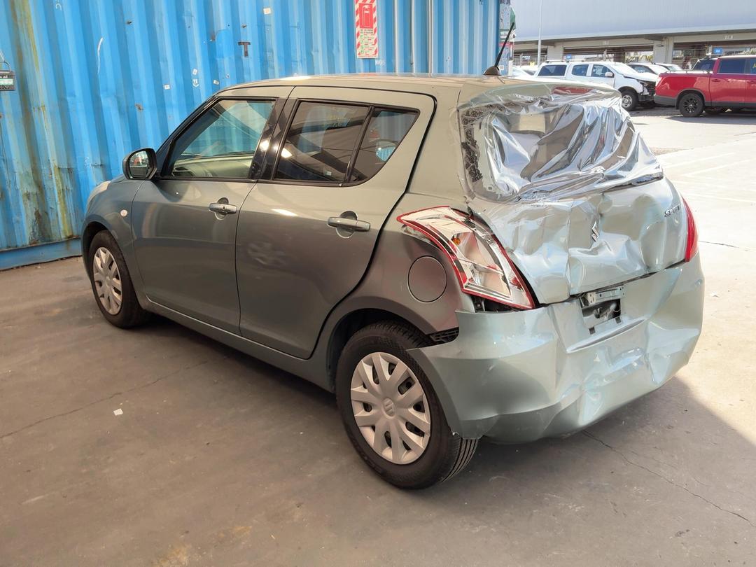 Photo '11' of Suzuki Swift Photo '11' of Suzuki Swift