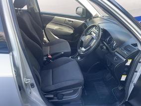 Photo '16' of Suzuki Swift