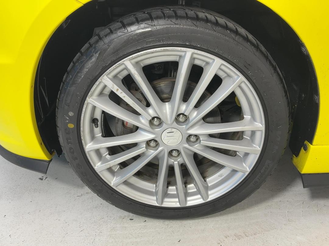 Photo '10' of Suzuki Swift