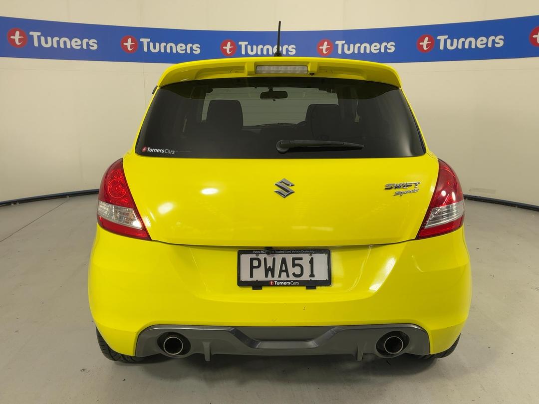 Photo '6' of Suzuki Swift