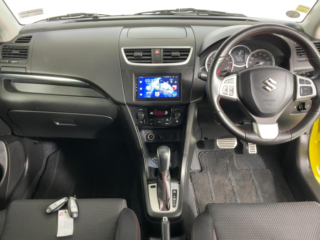 Photo '17' of Suzuki Swift