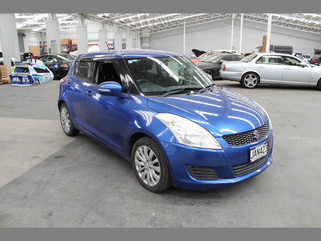 Photo '2' of Suzuki Swift Photo '2' of Suzuki Swift
