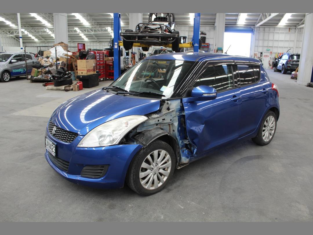 Photo '3' of Suzuki Swift Photo '3' of Suzuki Swift