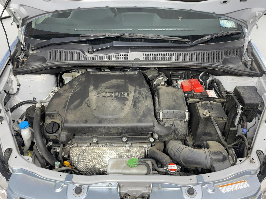 Photo '13' of Suzuki SX4