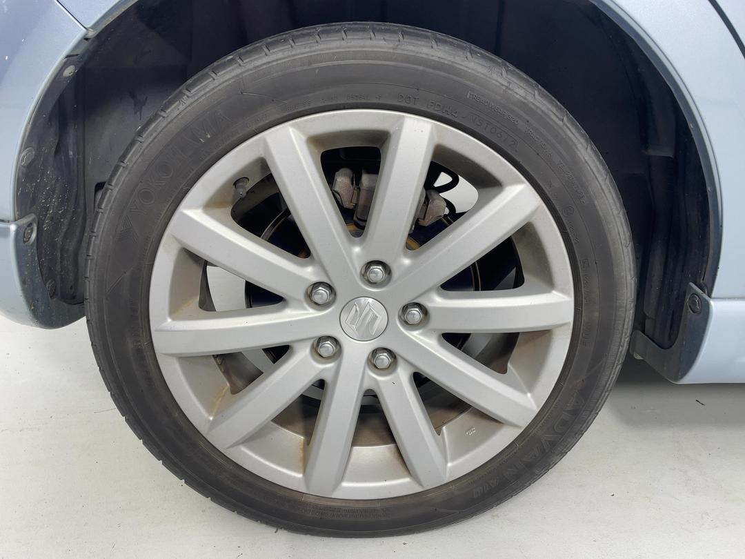 Photo '12' of Suzuki SX4