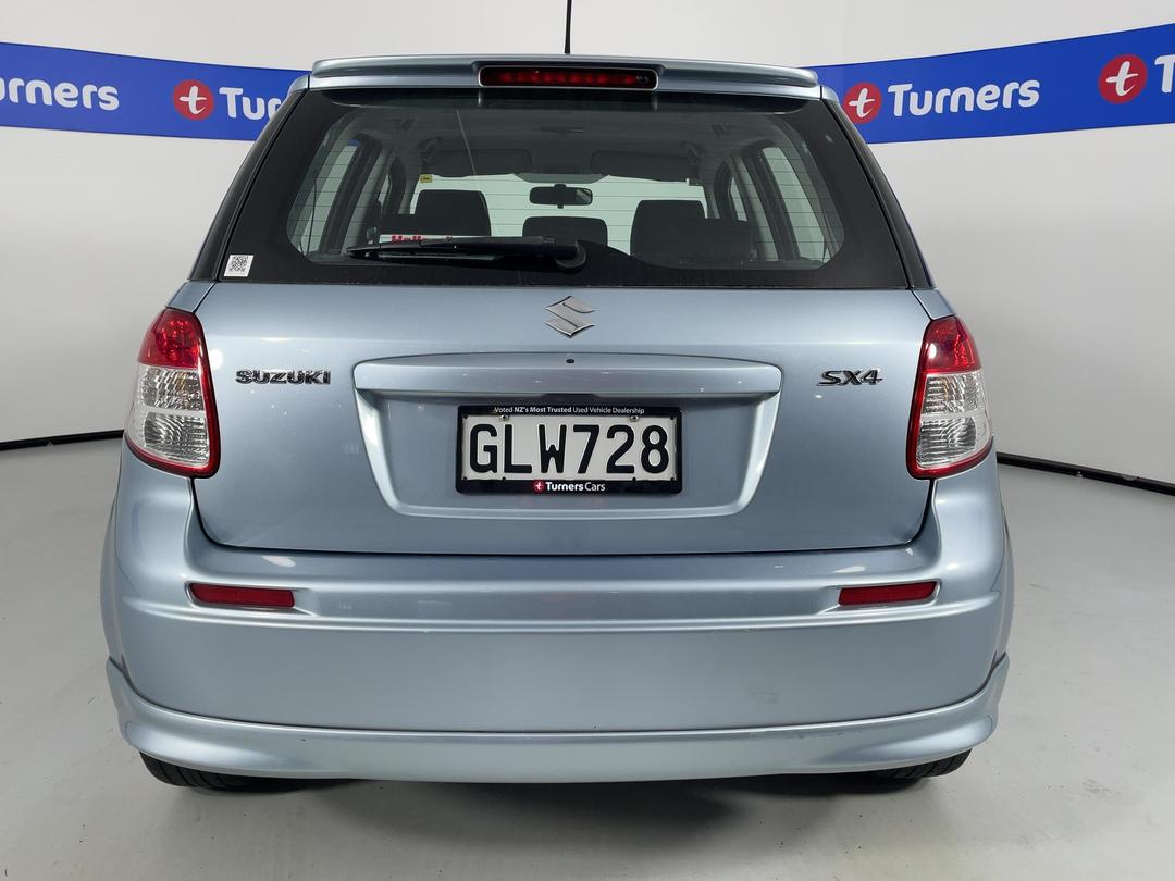 Photo '6' of Suzuki SX4