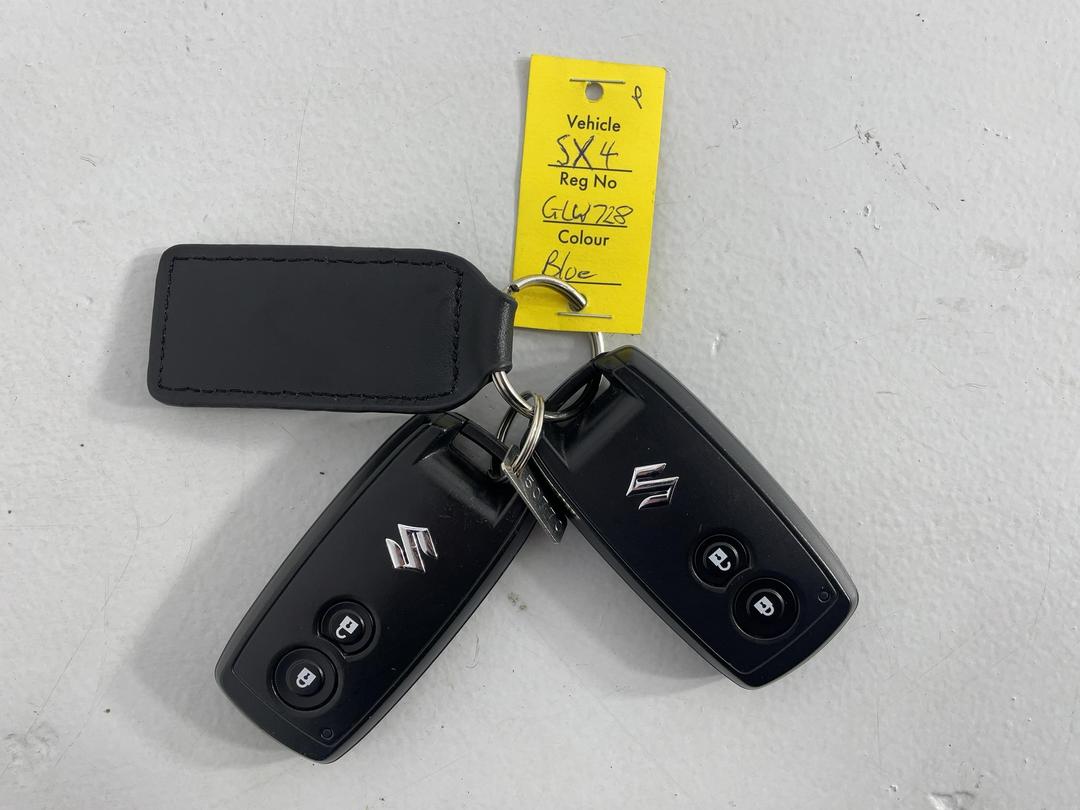 Photo '22' of Suzuki SX4