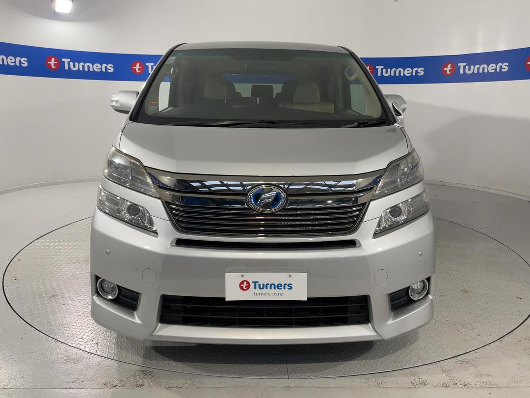 Photo '2' of Toyota Alphard