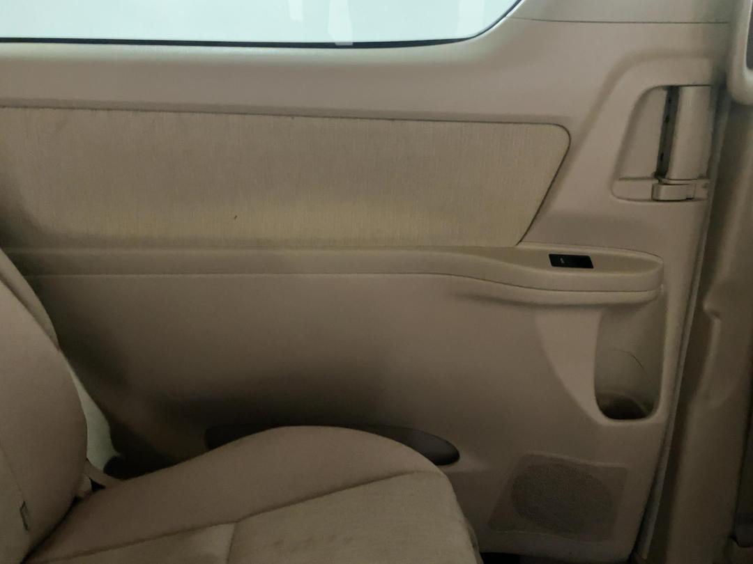 Photo '19' of Toyota Alphard