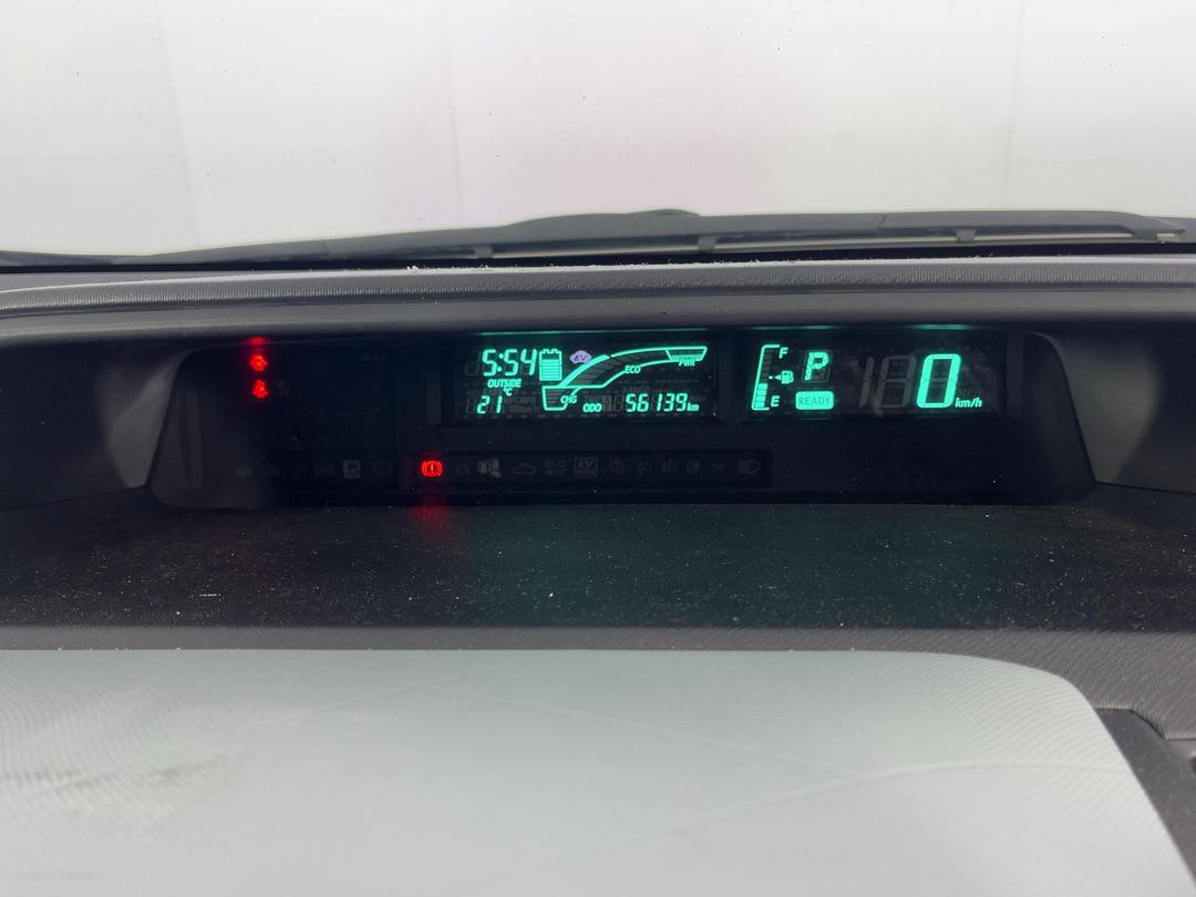Photo '21' of Toyota Aqua