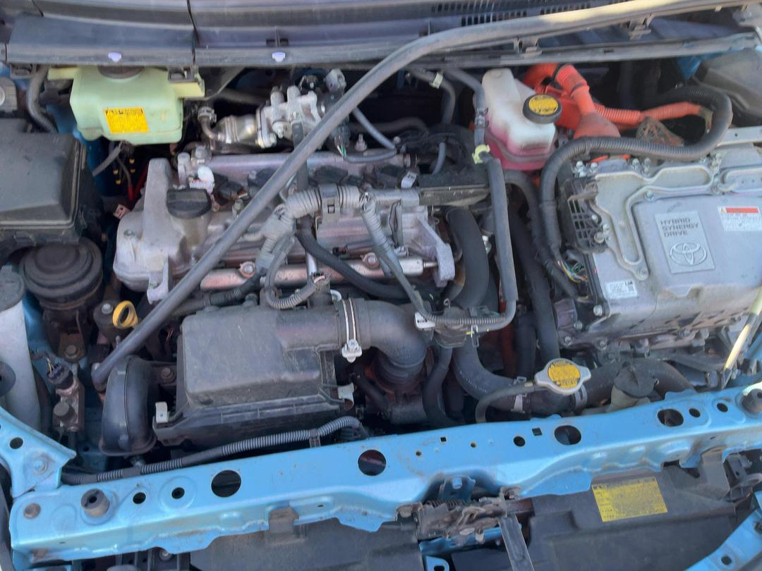 Photo '16' of Toyota Aqua