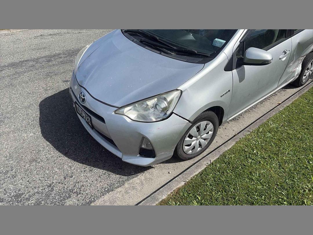 Photo '10' of Toyota Aqua