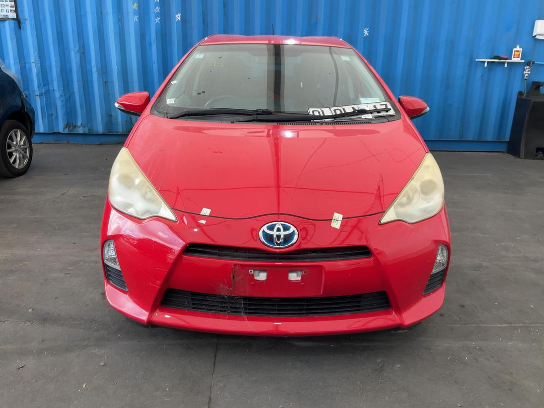 Photo '2' of Toyota Aqua