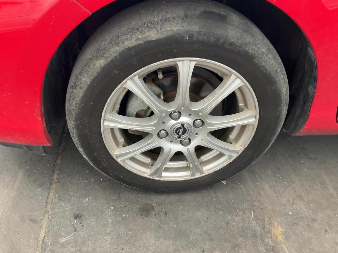 Photo '7' of Toyota Aqua