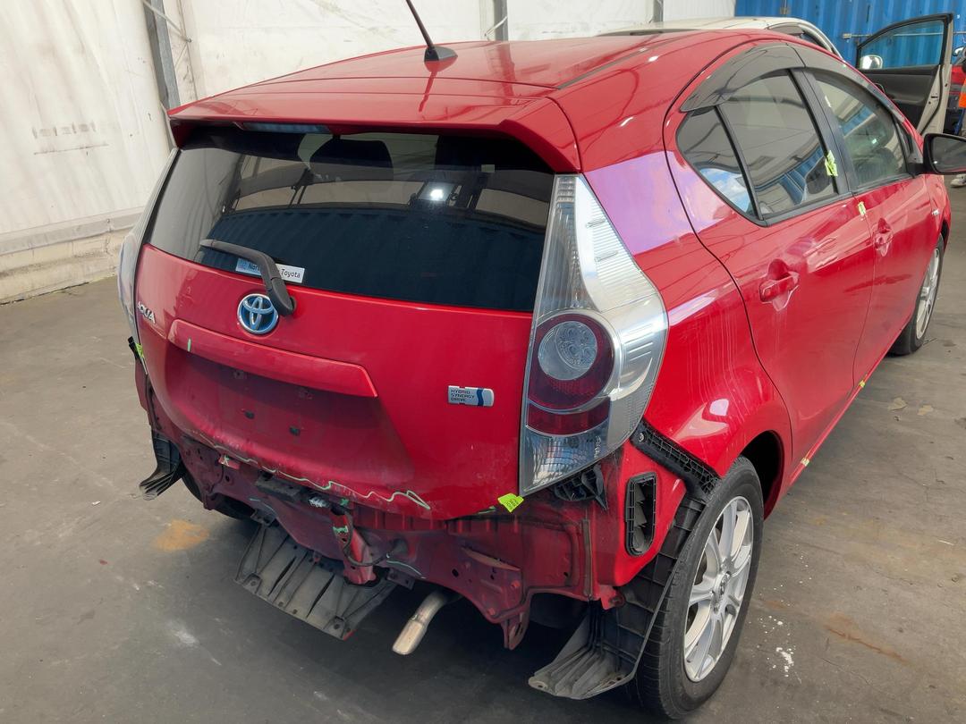 Photo '9' of Toyota Aqua