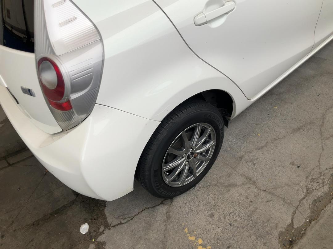 Photo '14' of Toyota Aqua