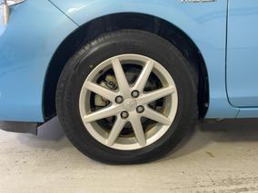Photo '10' of Toyota Aqua