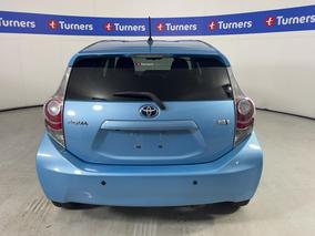 Photo '6' of Toyota Aqua