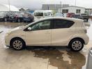 Thumbnail '4' of Toyota Aqua
