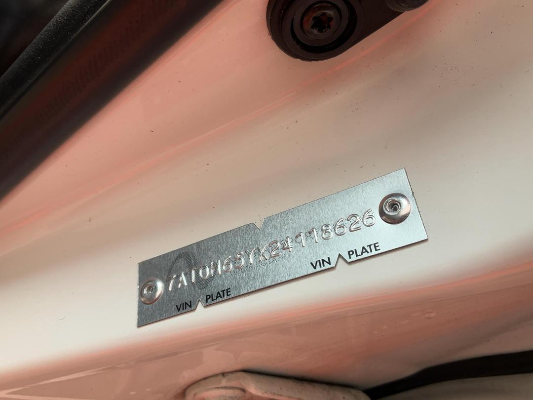 Photo '24' of Toyota Aqua