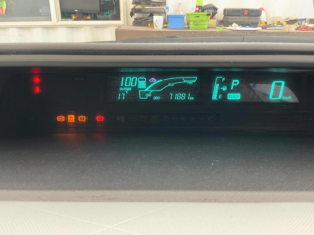 Photo '14' of Toyota Aqua