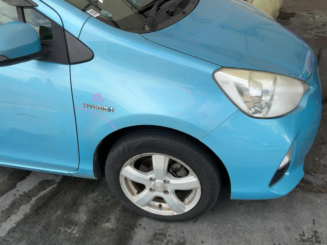 Photo '4' of Toyota Aqua