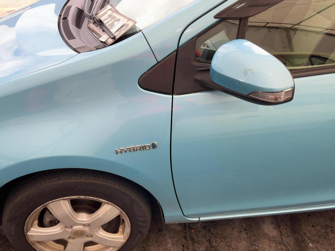 Photo '7' of Toyota Aqua
