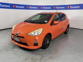 Photo '4' of Toyota Aqua