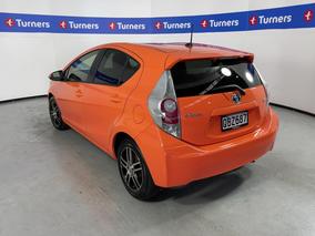 Photo '5' of Toyota Aqua