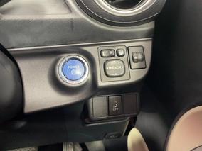 Photo '24' of Toyota Aqua