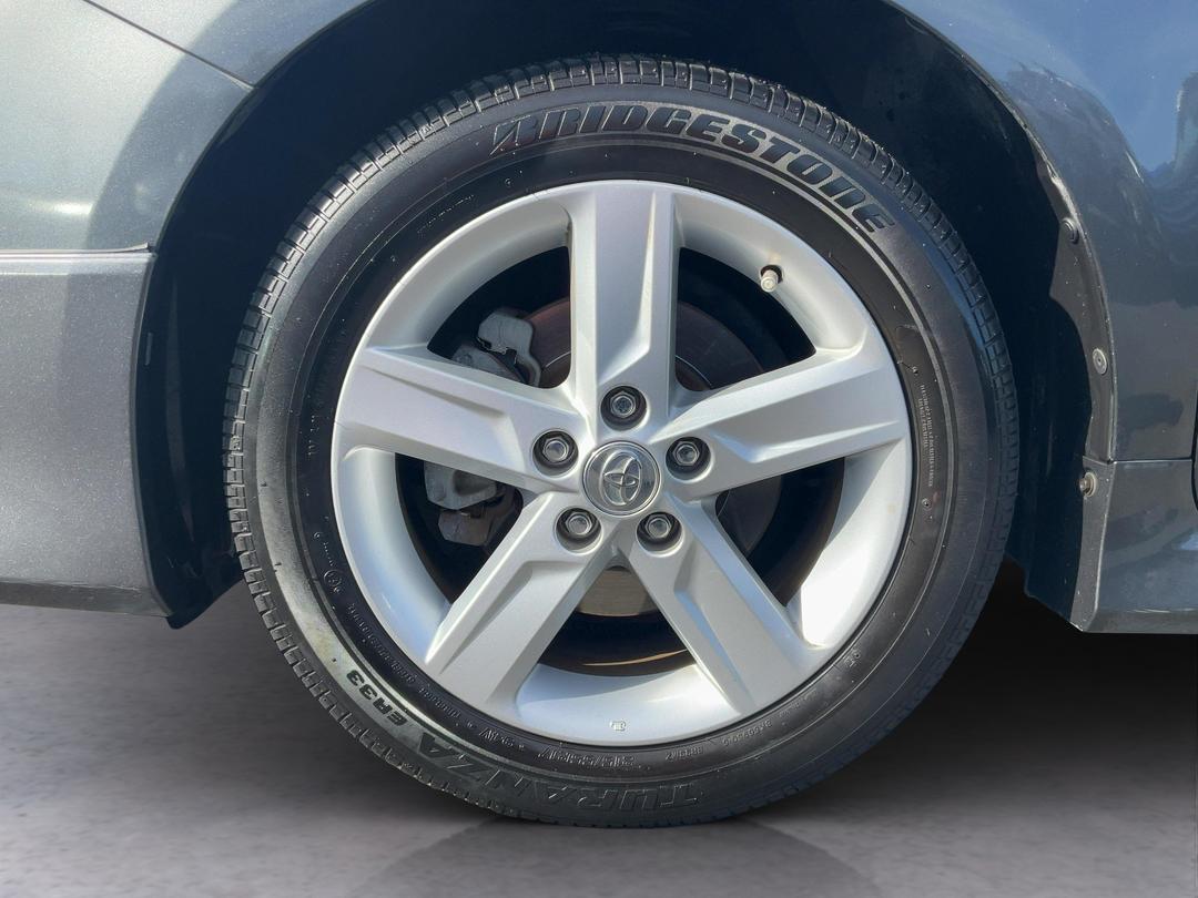 Photo '10' of Toyota Aurion