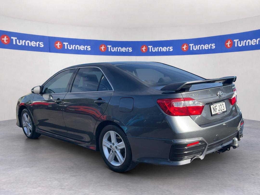 Photo '5' of Toyota Aurion