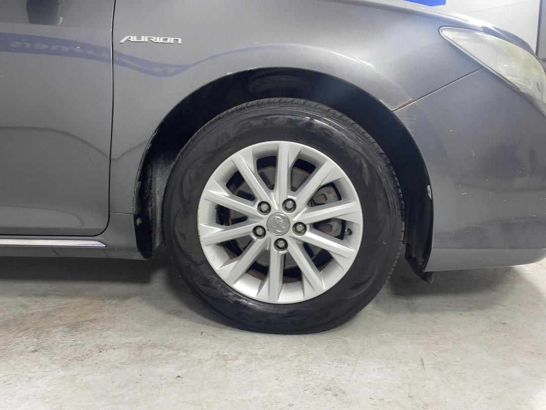 Photo '9' of Toyota Aurion